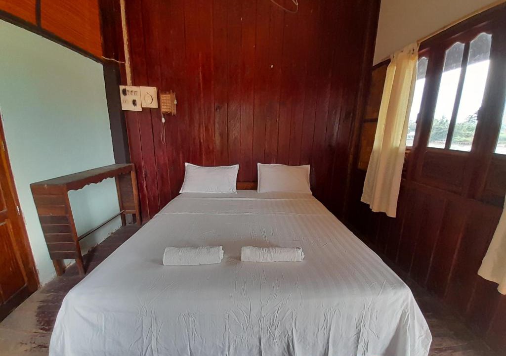 Don Det House | Rivergarden Guesthouse and restaurant
