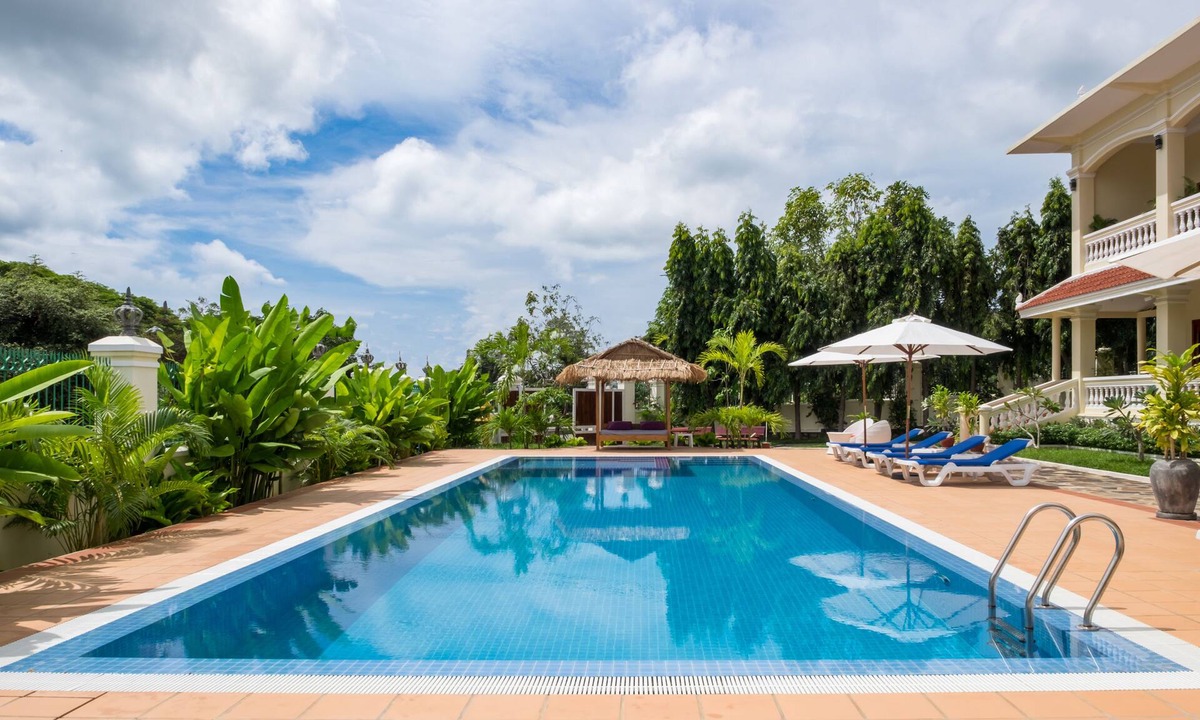 Krong Kaeb Hotel | Riviera Hotel & Resort Kep