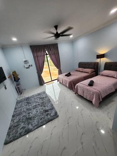 Kampung Penarik Hotel | Roomstay McAyoh Self Check In Concept