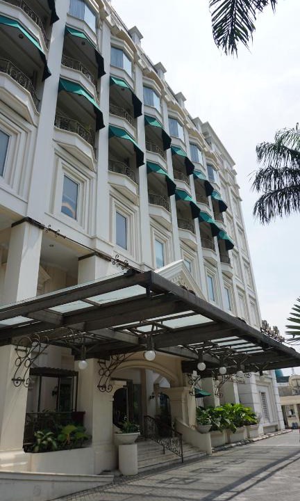 Roosseno Plaza | Bangka