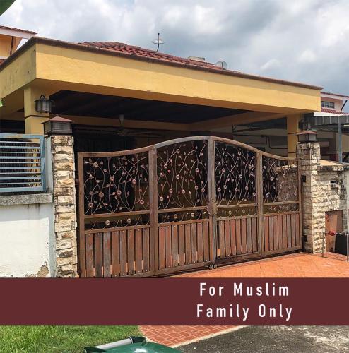 Seremban House | Rosalinda Homestay at Senawang