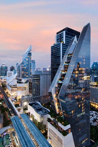 Ploenchit Hotel | Rosewood Bangkok