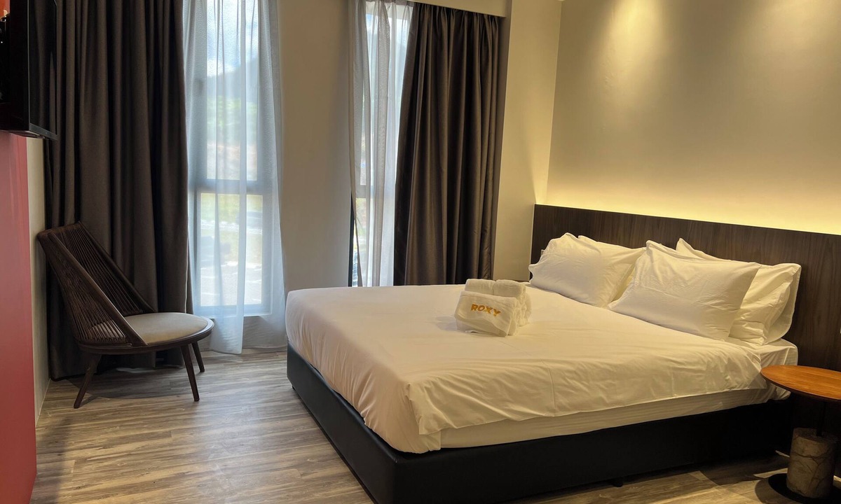 Siniawan Hotel | Roxy Hotel Siniawan