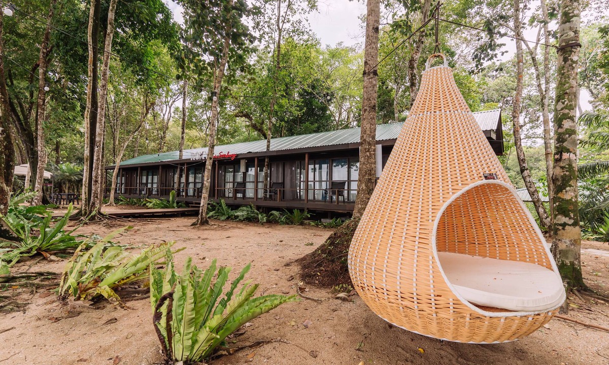Lundu Hotel | Roxy Telok Serabang