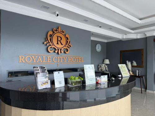 Sepang Hotel | Royale City Hotel - 10 min from KLIA KLIA 2 Airport