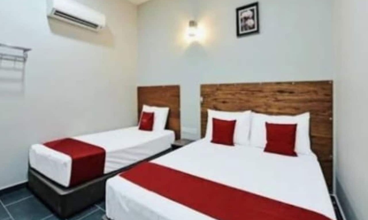Taman Desa Cemerlang Hotel | RS Hotel