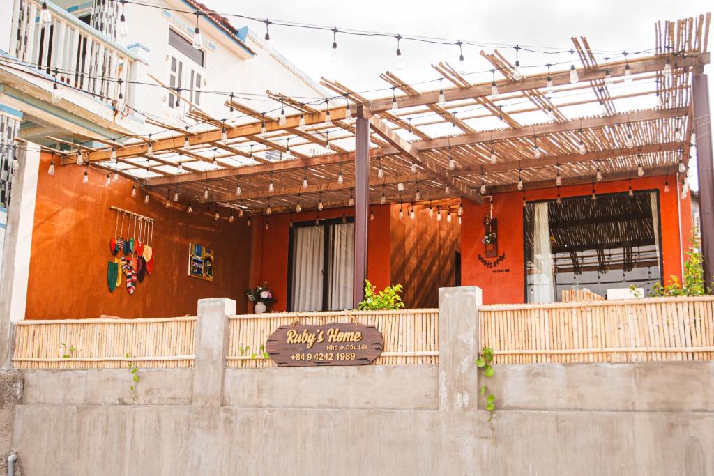 Ninh Hoa House | Ruby's Home- Doc Let's House