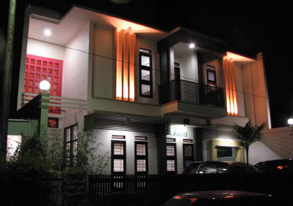 Rumah Tawa Guesthouse Syariah | Malabar