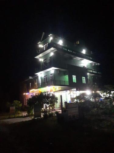 Van Don Bed & Breakfast | Sơn Tùng House