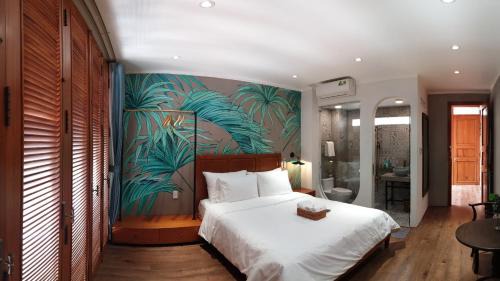 District 1 House | Saigon1984 Vintage Private Home Central District 1 with 6 bedrooms and 6 bathrooms