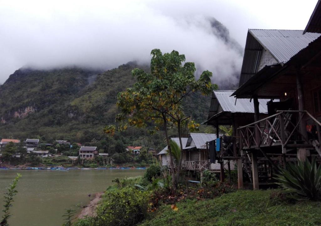 Nong Khiaw House | sainamhoun guesthouse
