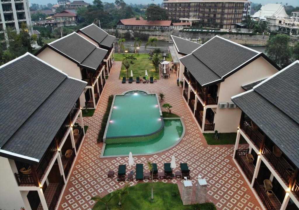 Vang Vieng Hotel | Saksiri Riverside Boutique Hotel