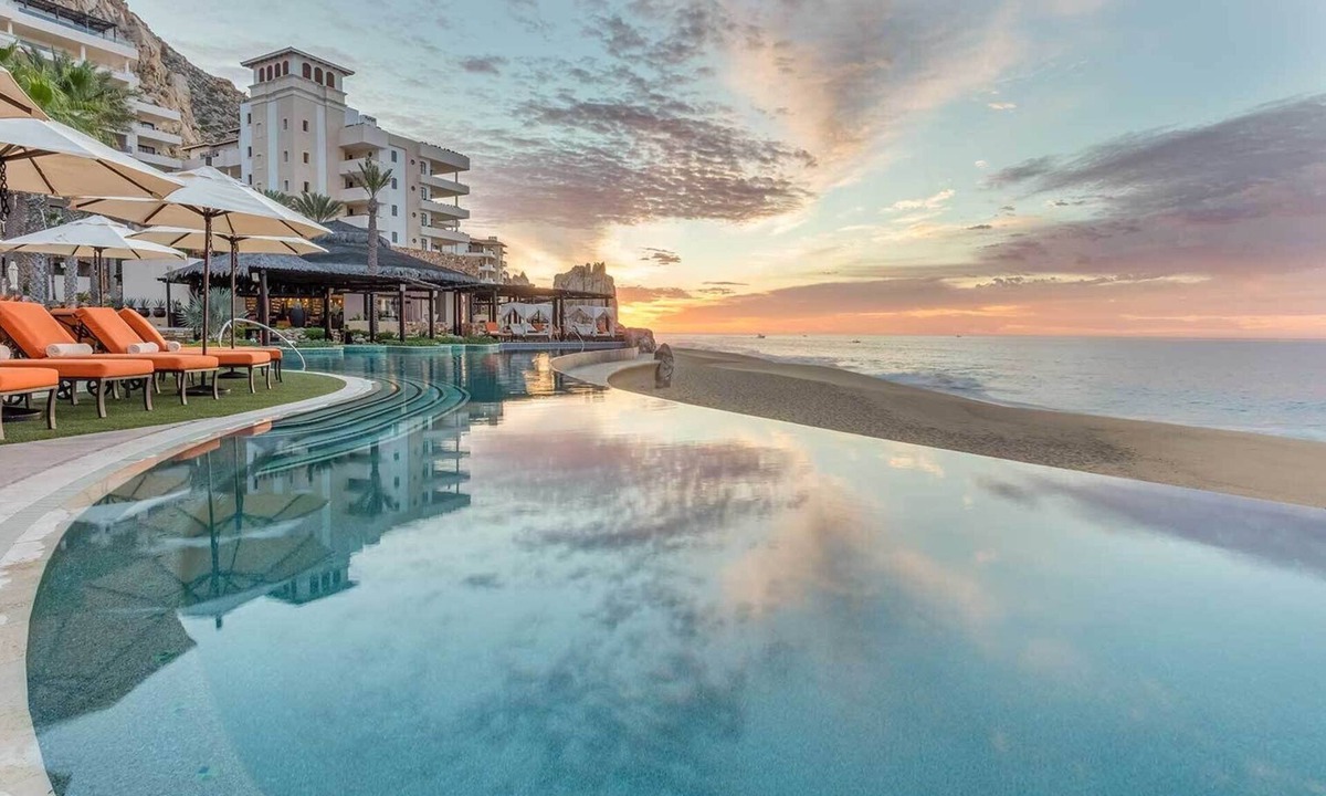 Marina Apartment | SALE! Grand Solmar Lands End Cabo Bisbee Black and Blue 2026 (Oct 18th - 25th)