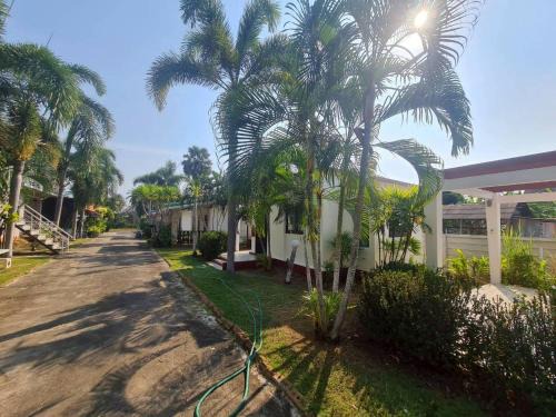 Sam Roi Yot Resort | Sam roi yot Sea sight Resort