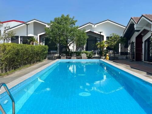 Mittakpheap Resort | Sandy Clay Bungalows