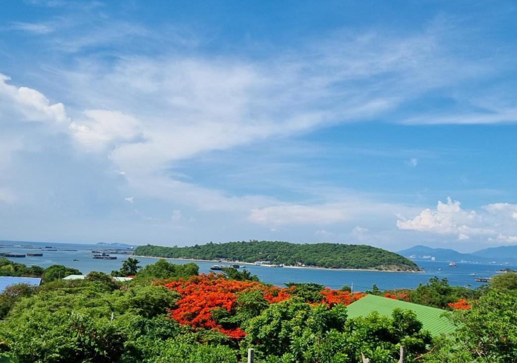 Ko Sichang Hotel | Sawasdee Sichang Resort