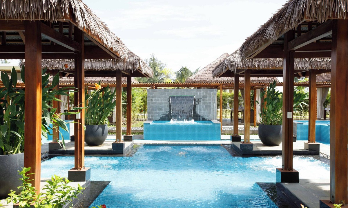 Phu Vang Hotel | SBH Gloria Hue