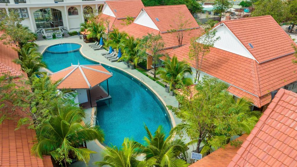 Mittakpheap Hotel | Sea Breeze Hotel & Villa