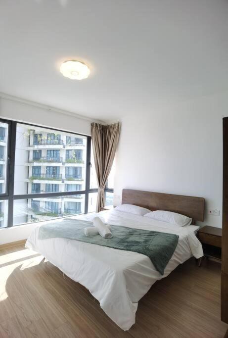 Gelang Patah Apartment | Seaview Near Duty Free Shop At Forest City