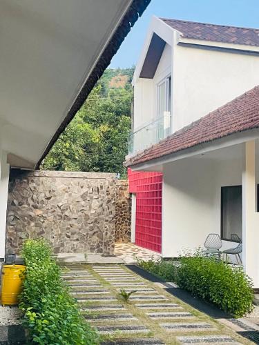 Selong Belanak House | Selong Holiday