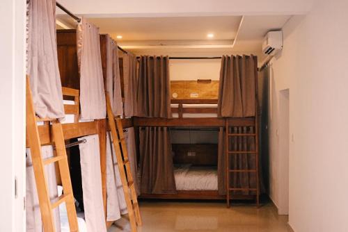 Gerupuk Hostel | Semeton Surf House