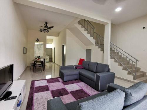 Asam Kumbang House | Shanis Homestay 4-Bedroom at Taiping, Perak