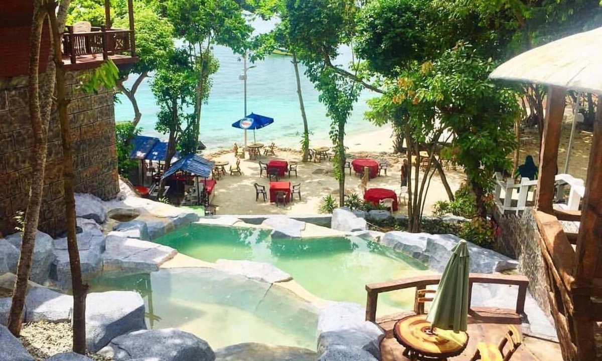 Pulau Perhentian Kecil Resort | Sharilaa Coral Perhentian Resort