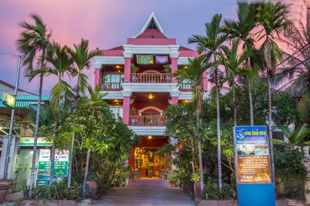 Taphul Village Area Hotel | Side Walk Hotel