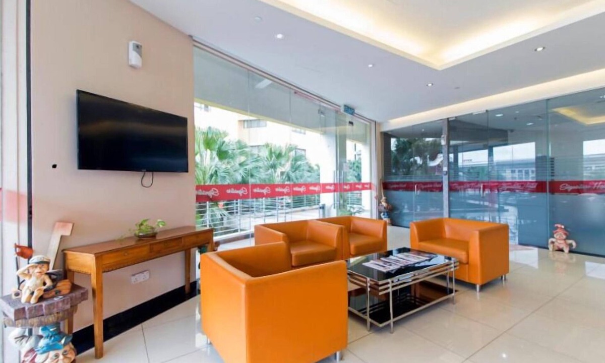 Puchong Hotel | Signature Hotel Puchong by Easy Nap