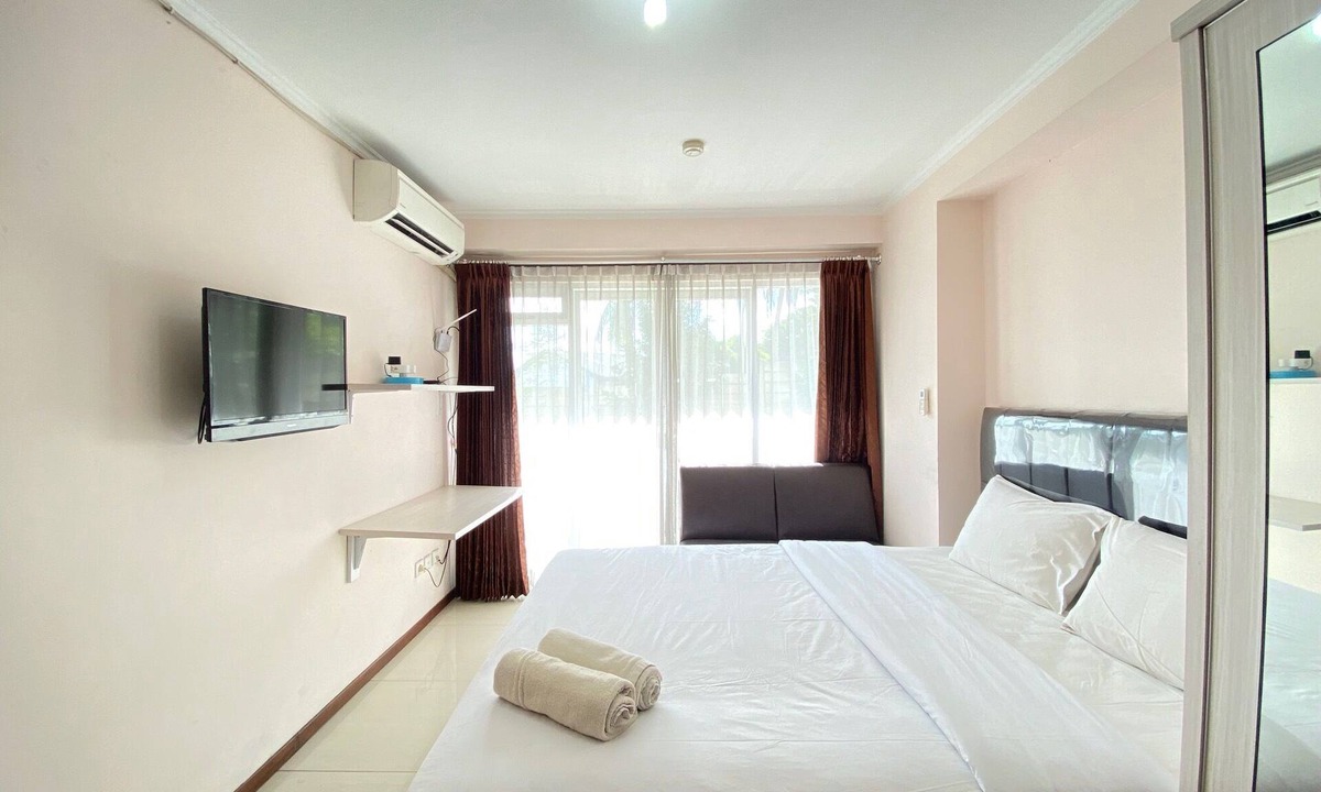 Cimahi Apartment | Simply Bright Studio Room at Gateway Pasteur Apartment