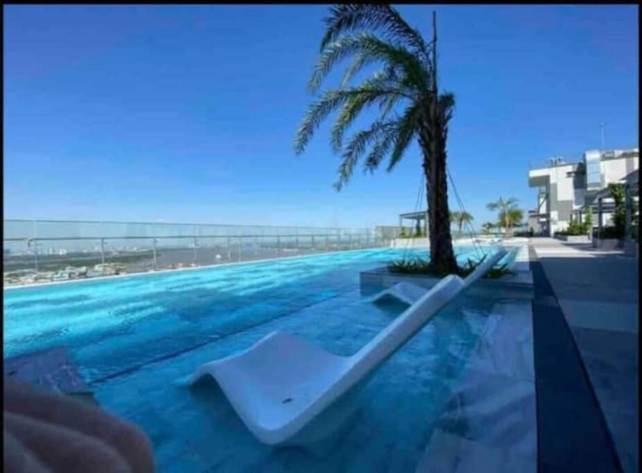 District 7 Apartment | Sky 89 Luxury Apartment 1 Bedroom River View+Nflix