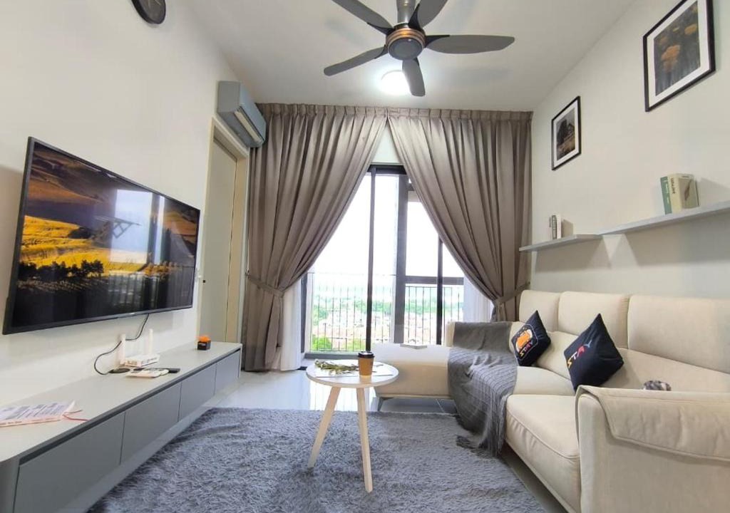 Bukit Indah Apartment | Skytrees 2Pax Room N Hall Aeon Bukit Indah By STAY