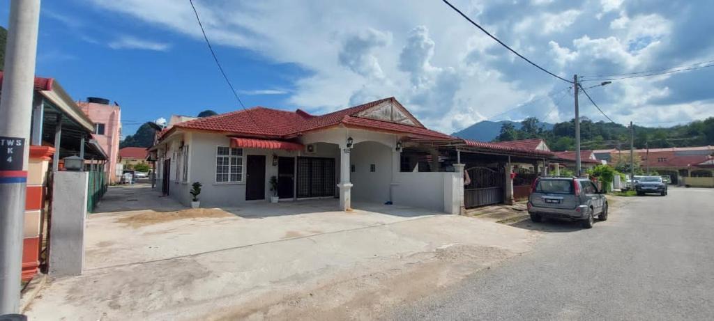 Gua Musang House | Sobey Laris Homestay IMAN GUA MUSANG