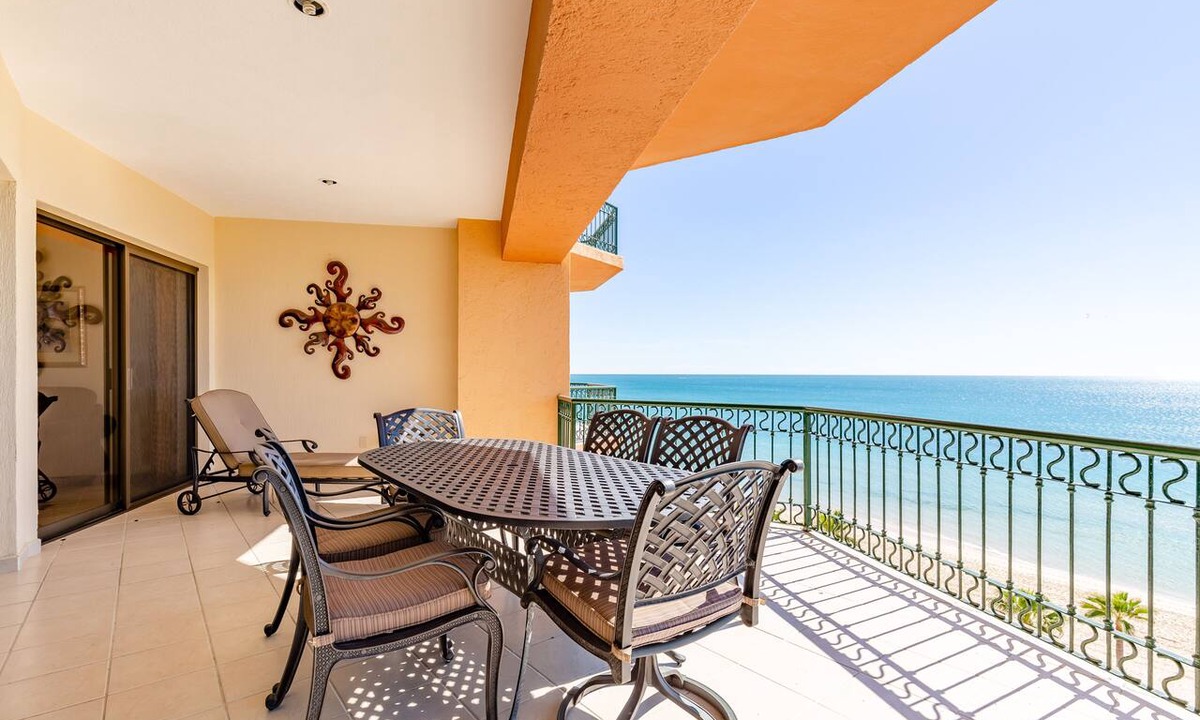 Puerto Penasco Condo | Sonoran Sea E-605 Barefoot By The Sea Wonderful Oceanfront