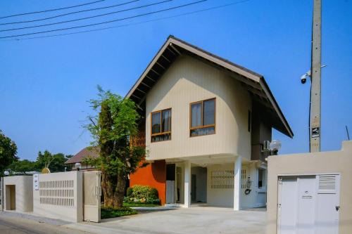 Chiang Mai House | SOOKAROUND HOME - Private 3BR3BA home