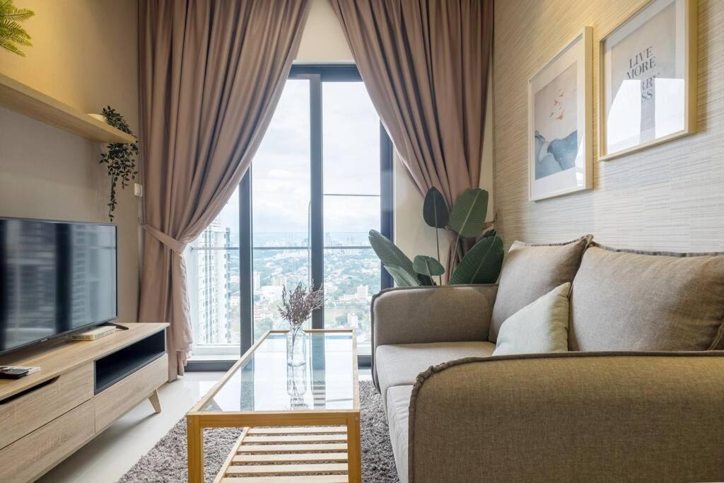 Kampung Kerinchi Apartment | Southlink Lifestyle Apartment by Feel Home