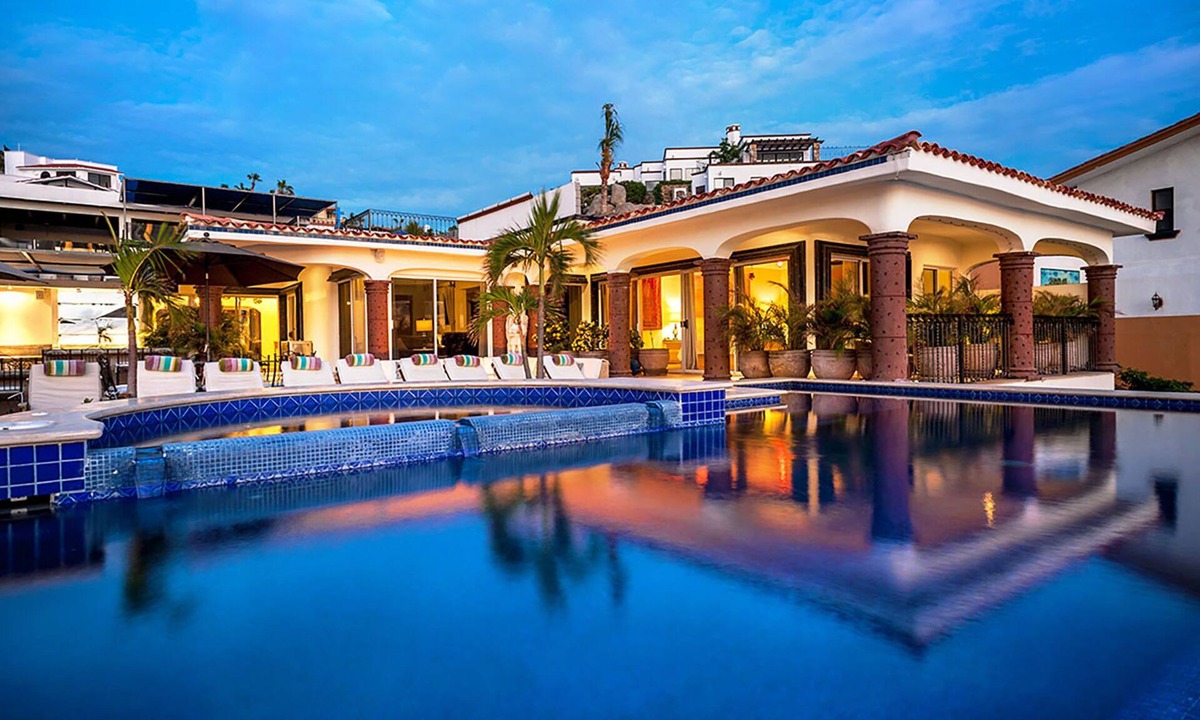 Pedregal Villa | Spectacular 11-Bedroom Luxury Villa with White-Water Ocean Views, Fully Staffed