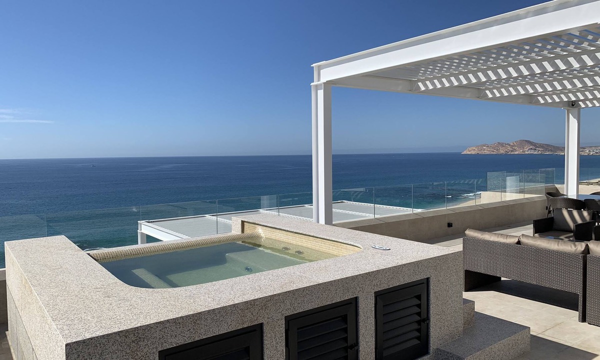 San Jose del Cabo Condo | Spectacular 3 bedroom PH condo with massive terrace and panoramic ocean views .