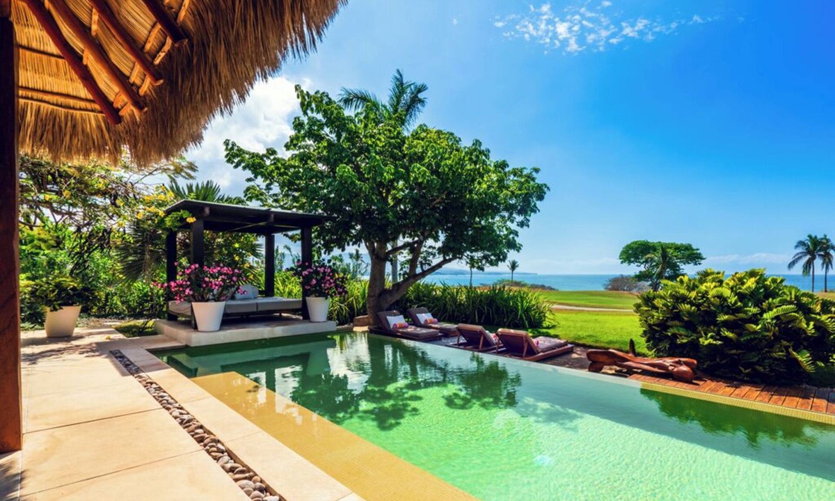 Punta de Mita Villa | SPECTACULAR 5* Luxury OCEANFRONT Villa,7* staff, 6 Bed 7b at 4 Seasons