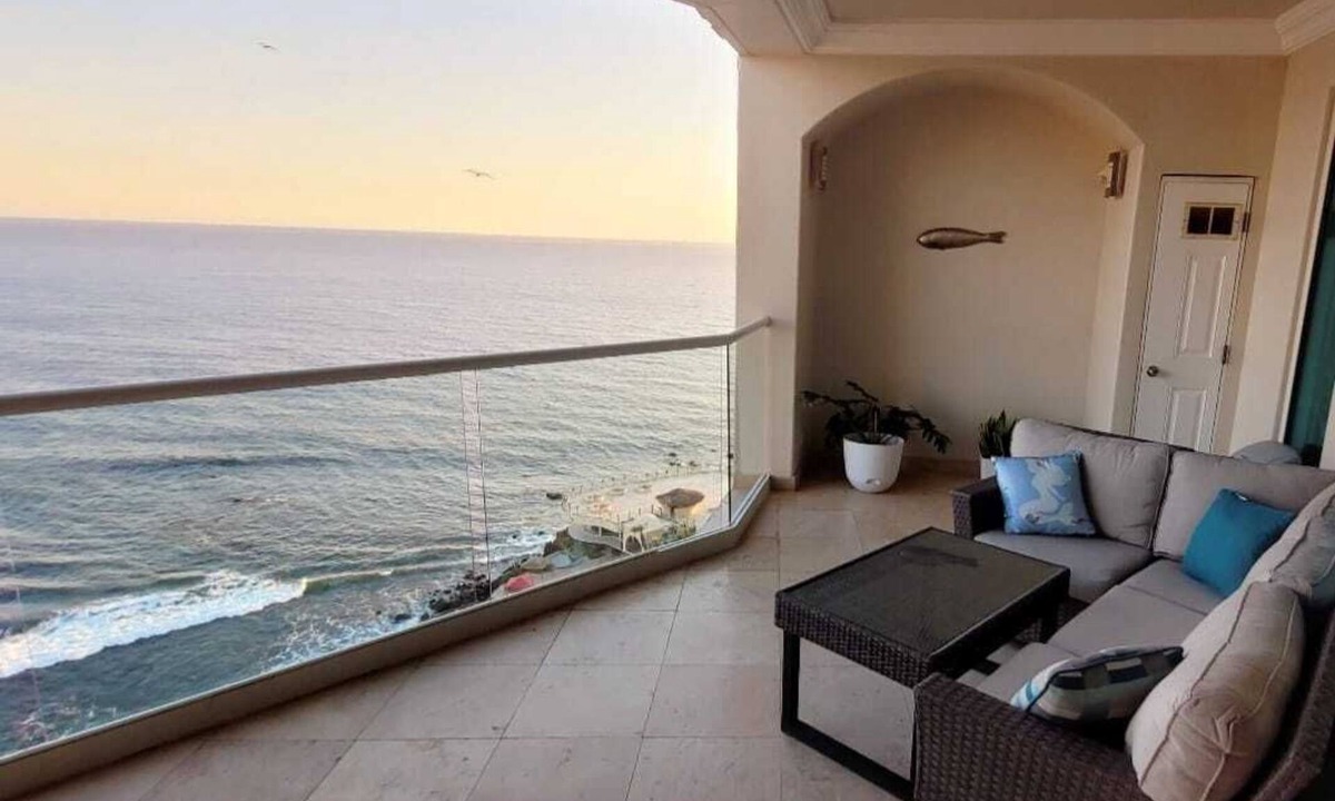 Rosarito Condo | Spectacular Oceanfront Sunset View Condo in Rosarito w Heated Pool & Jacuzzis.