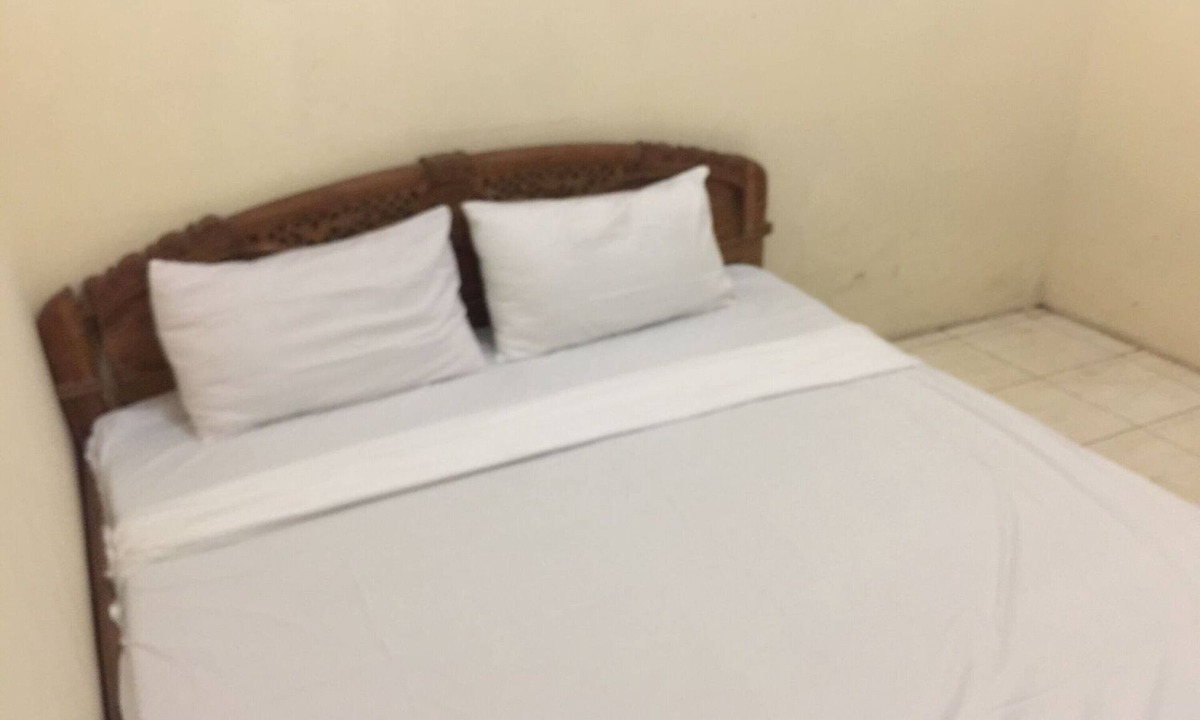 Sedati Hotel | SPOT ON 93670 Homestay Vicky 2 Syariah