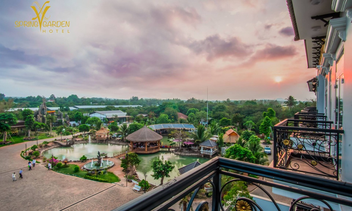 Long Khanh Hotel | Spring Garden Hotel