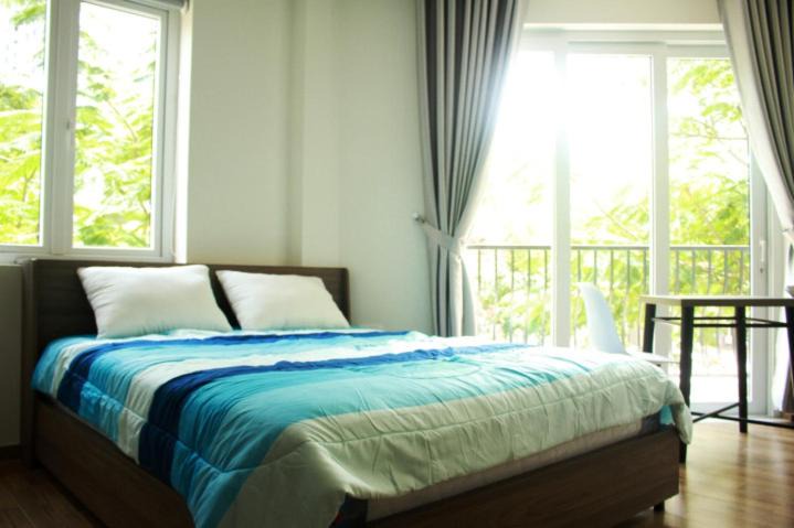 Tan Qui Dong Apartment | Spring Light House