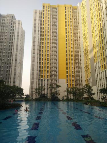 Bekasi Apartment | Springlake Apartemen 2BR-Sumarecon-Bekasi, By Bu Johan