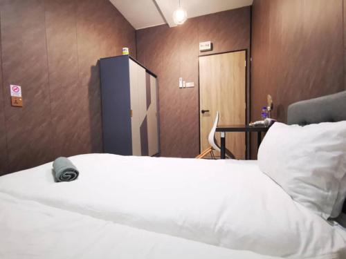 Taman Impian House | Standard Double or Twin Room Alma Bukit Mertajam