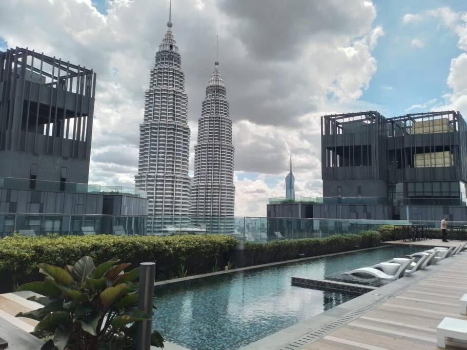 Kuala Lumpur City Centre Apartment | Star Residences Luxury Suite