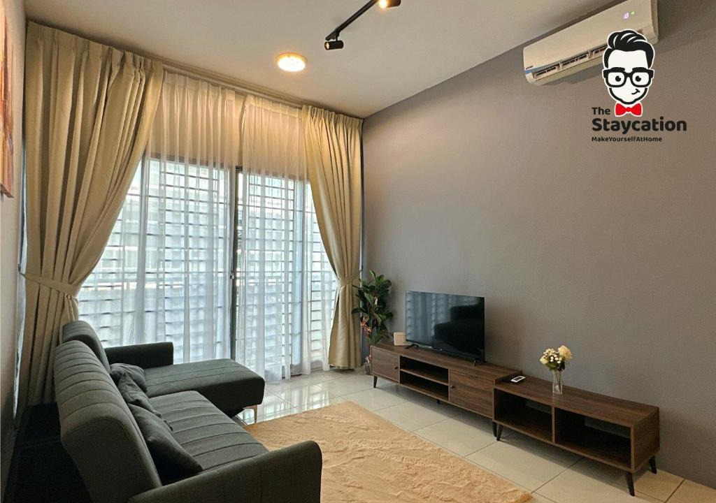 Kuching Apartment | Staycation Homestay 12 Liberty Grove Near Airport