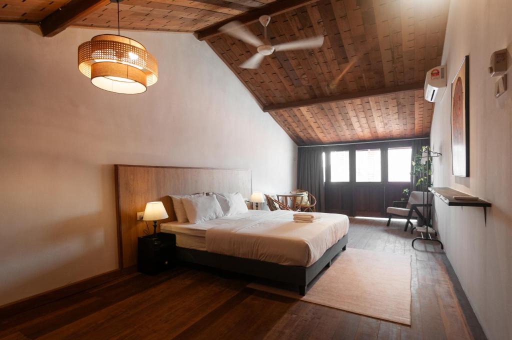 Historic George Town Hotel | Stewart Suites by Aayu - 1 min walk to Chulia St