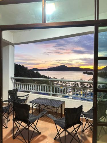 Lumut Hotel | Studio Room Marina Height's Hotel Residence with Seaview