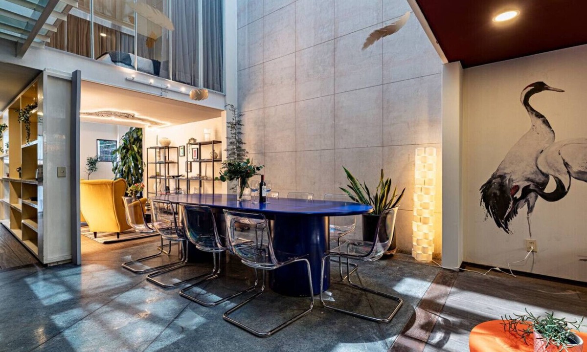 Roma Norte House | Stunning Roma House with Beautiful Patio 16 PAX